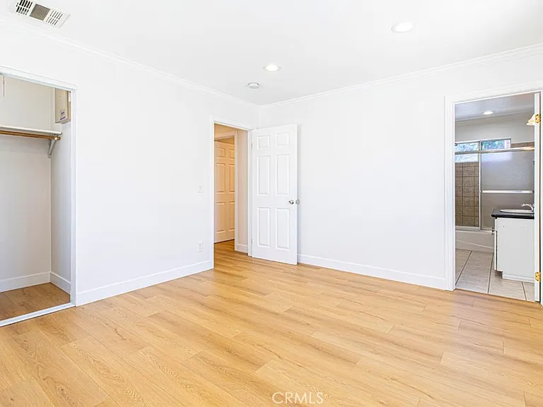 10531 Greenburn Ave — Photo 29
