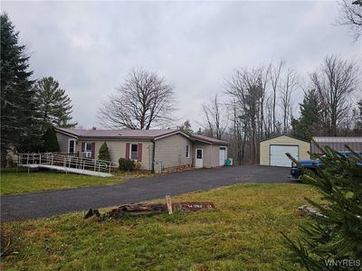 253 Sinn Rd, Cowlesville, NY, 14037