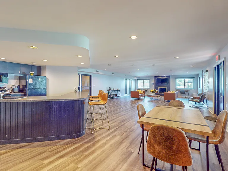 Horizon Ridge Apartments — Photo 8