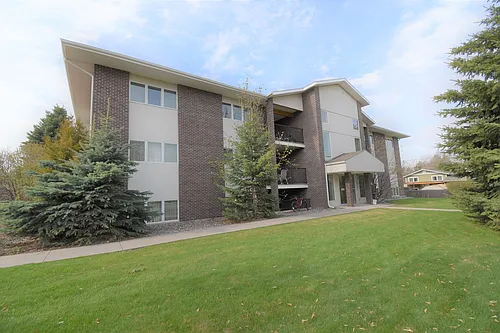 813 W Villard St #73 Photo 1