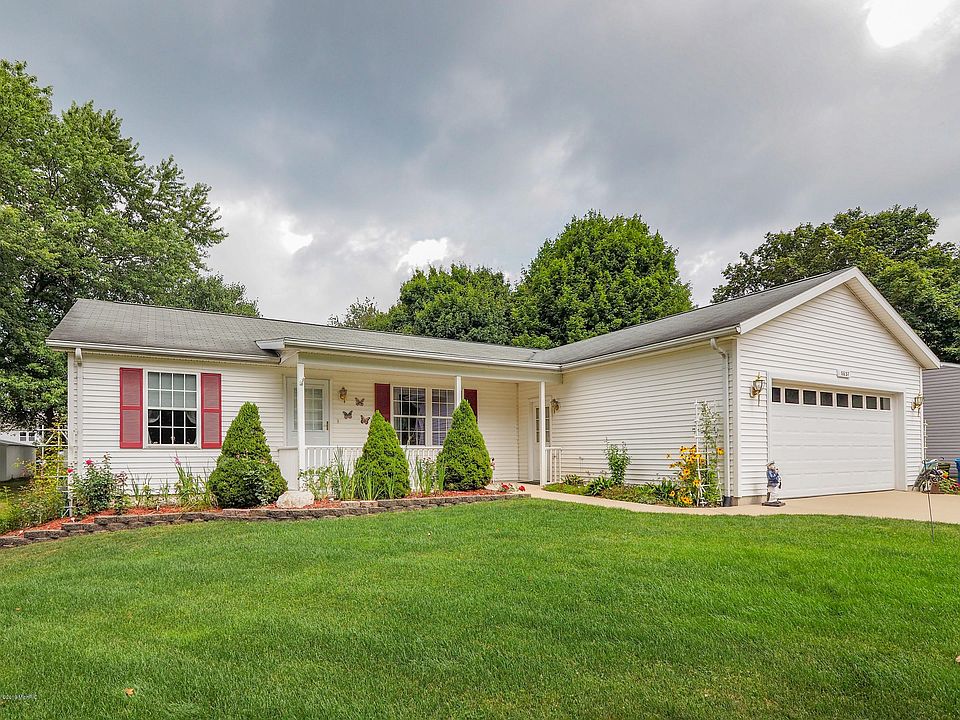 8837 East DE Ave-100