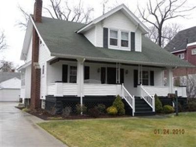 242 Eastern Heights Blvd, Elyria, OH, 44035