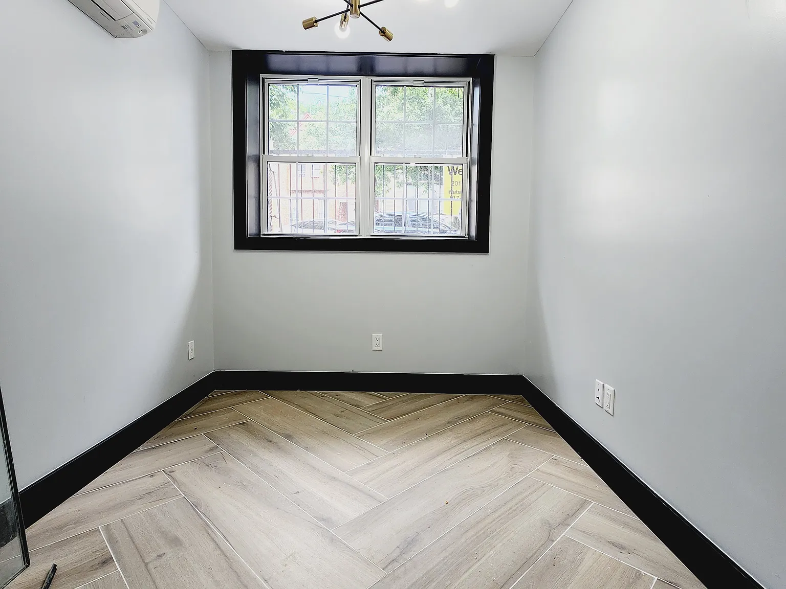 2 bed, 800 sqft, $2,650 — Photo 2