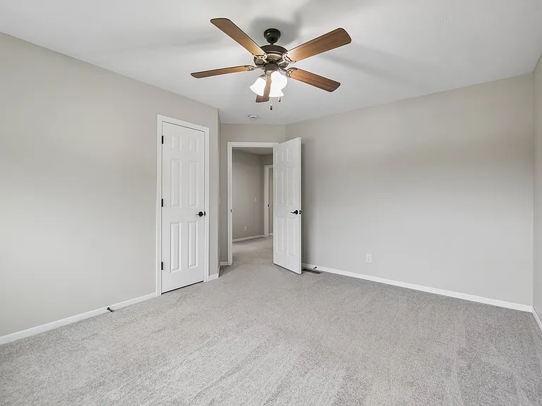 5638 Shailee Ct — Photo 31
