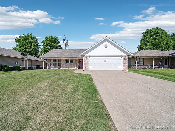 2nd image of 24892 S Heartwood Dr