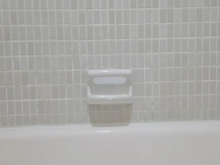 470 Executive Center Dr #2K — Photo 17