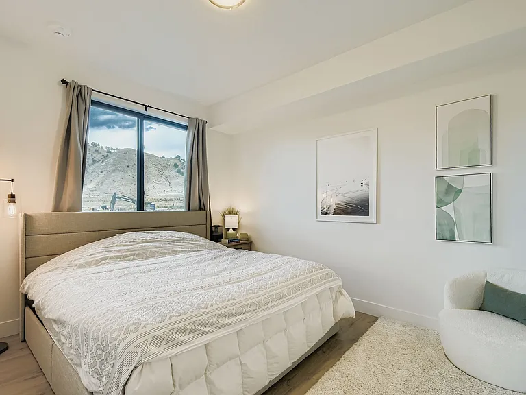 91 Mount Hope Cir #B303 — Photo 10