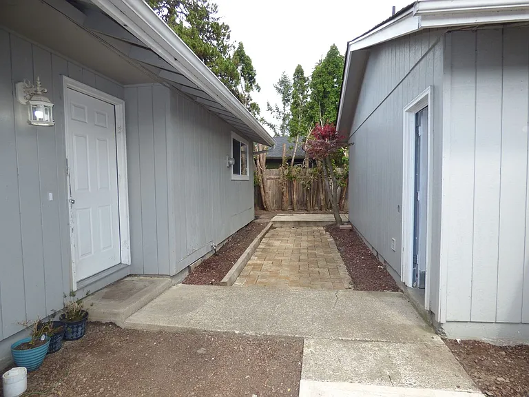 4655 Buffalo Ct SE — Photo 35