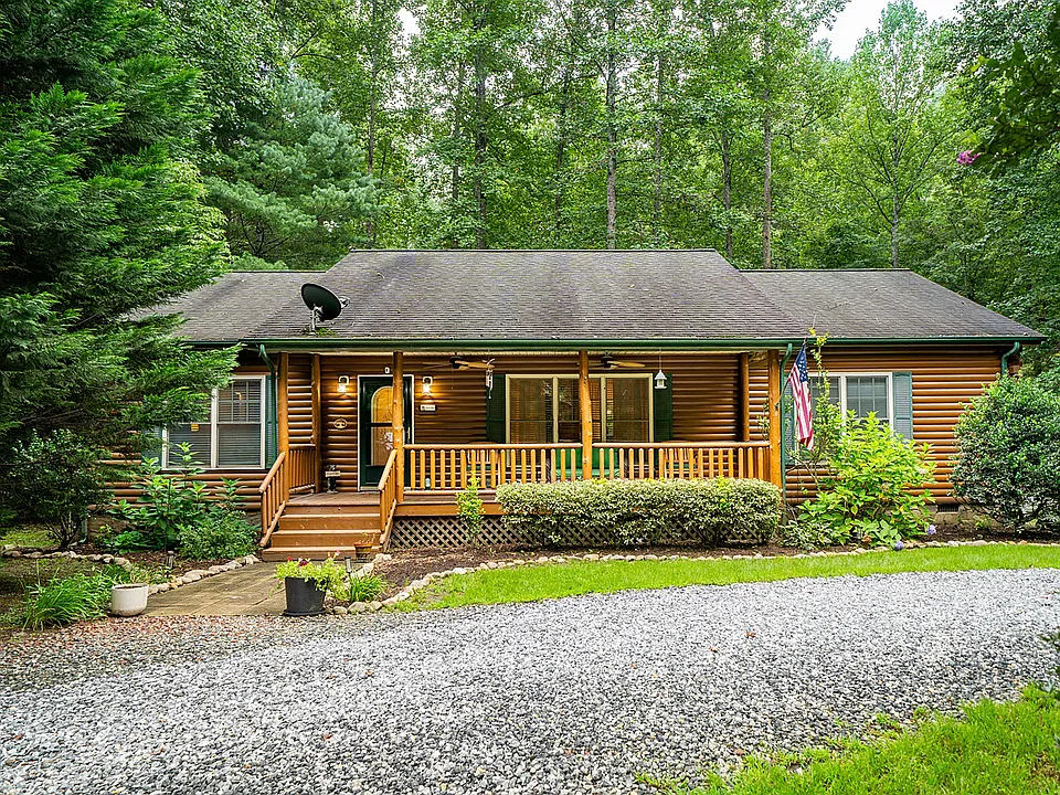 281 Raven Blvd
