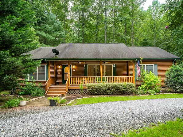 281 Raven Blvd, Lake Lure, NC 28746