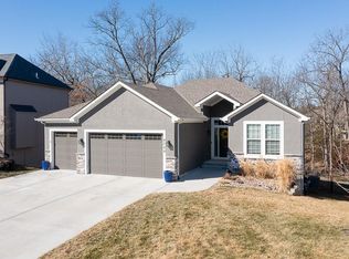 4728 Grove St, Shawnee, KS 66226