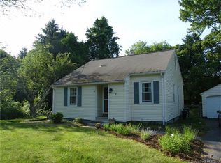 9 Ninety Rod Rd, Clinton, CT 06413