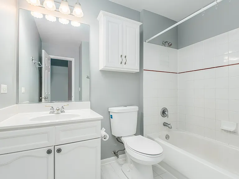 798 N Gary Ave #210 — Photo 12