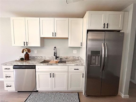 5th image of 3176 Ashaway Rd