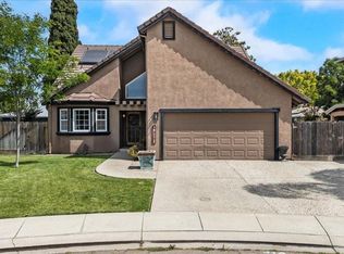839 Cobblestone Ct, Ripon, CA 95366