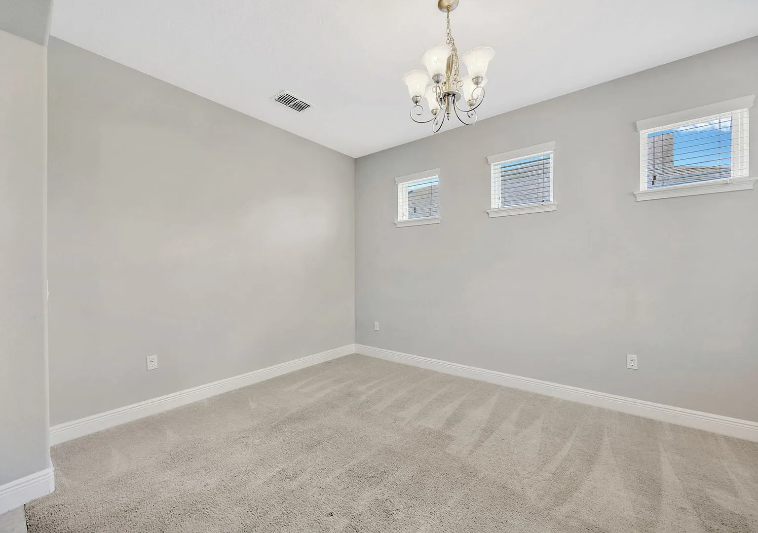 Waterfront Living in Waterset 5BR Beauty with Scenic Views! — Photo 4