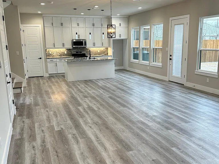 2408 Peabody Ave — Photo 10