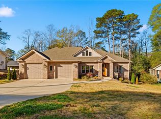 1259 Felton Ln, Auburn, AL 36830