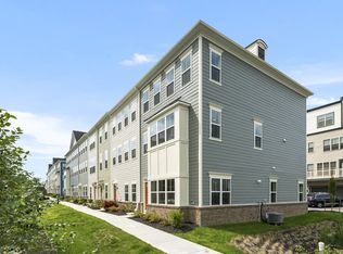 14347 Summit View Ln, Rockville, MD 20850