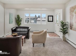 518 Flower St, Anchorage, AK 99508