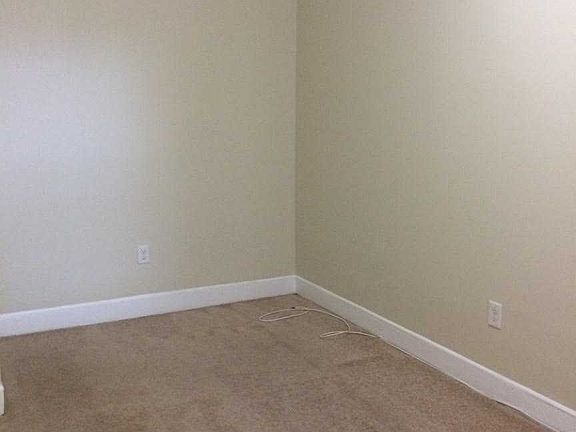 5th image of 807 W Washington St #1