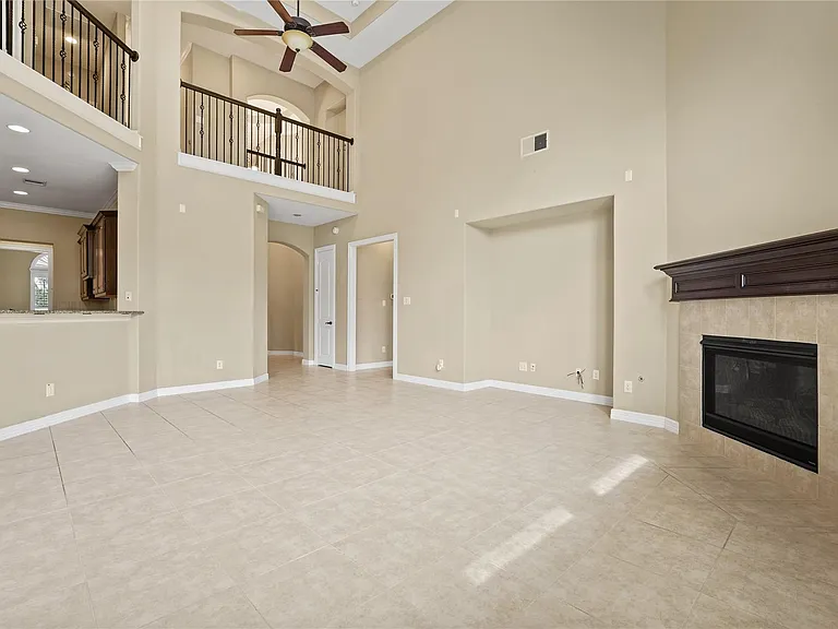 2515 Sentry Oak Way — Photo 9