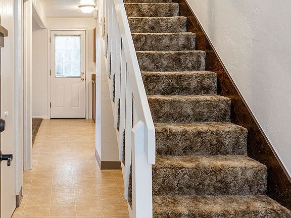 4th image of 1823 27th Ave SE #1841