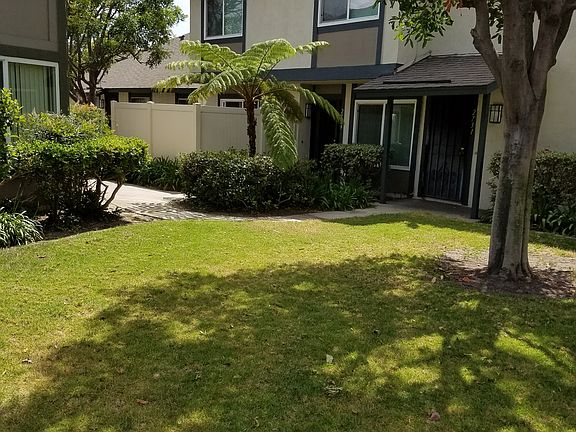 Unit front area