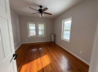 998-1000 Chicopee St #998, Chicopee, MA 01013