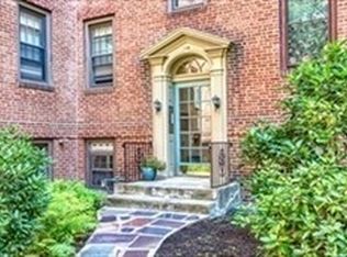 16 Ware St APT 1, Cambridge, MA 02138