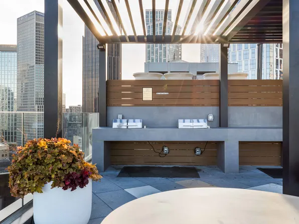 99 Fleet Place image 10 of 38