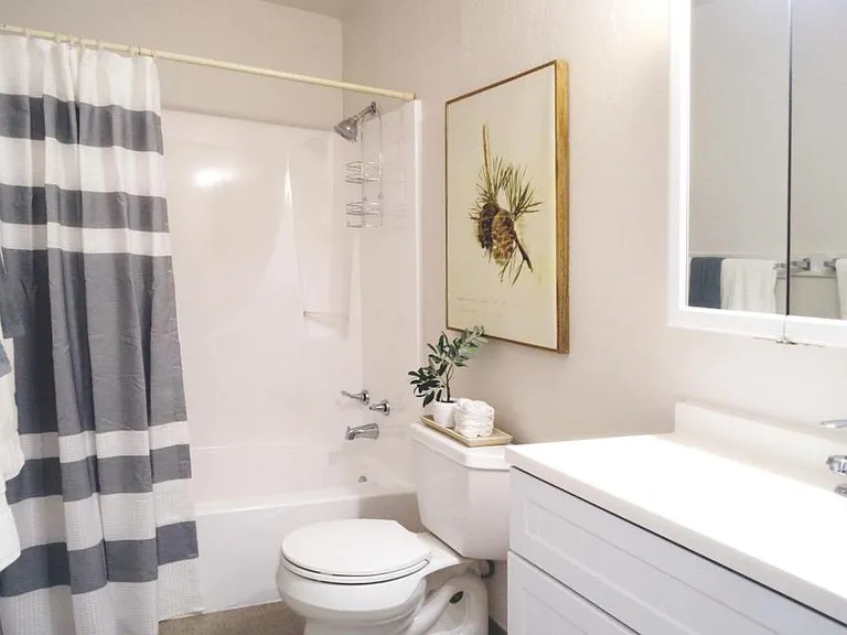 1071 Meadowlark Ct SE — Photo 7