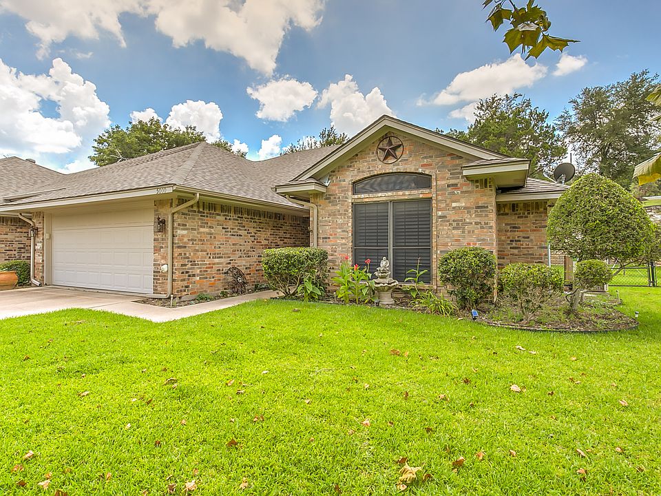 1st image of 5000 Santa Elena Ct