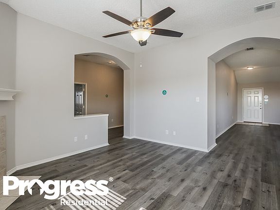 5th image of 1136 Shadywood Dr