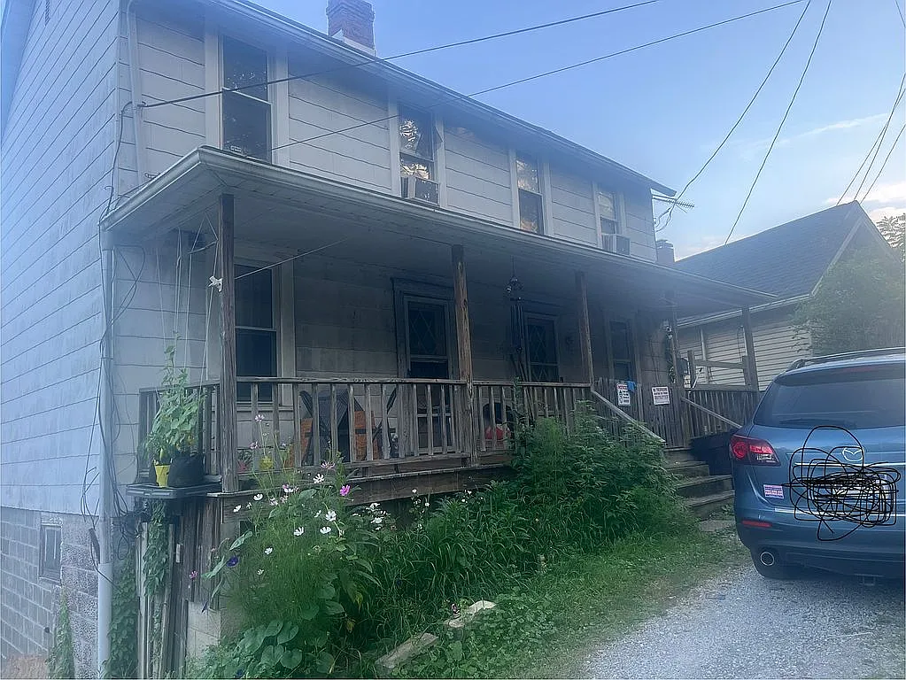 118 Beallsville Rd photo 1