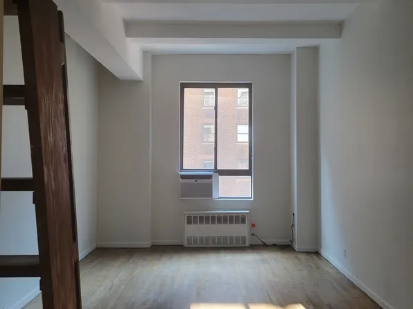 131 East 23rd Street image 1 of 7