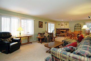 Generous size living room 