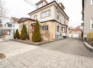 218 78th St #2, North Bergen, NJ 07047