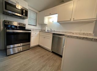 930 Shelley Ct APT C, Fenton, MO
