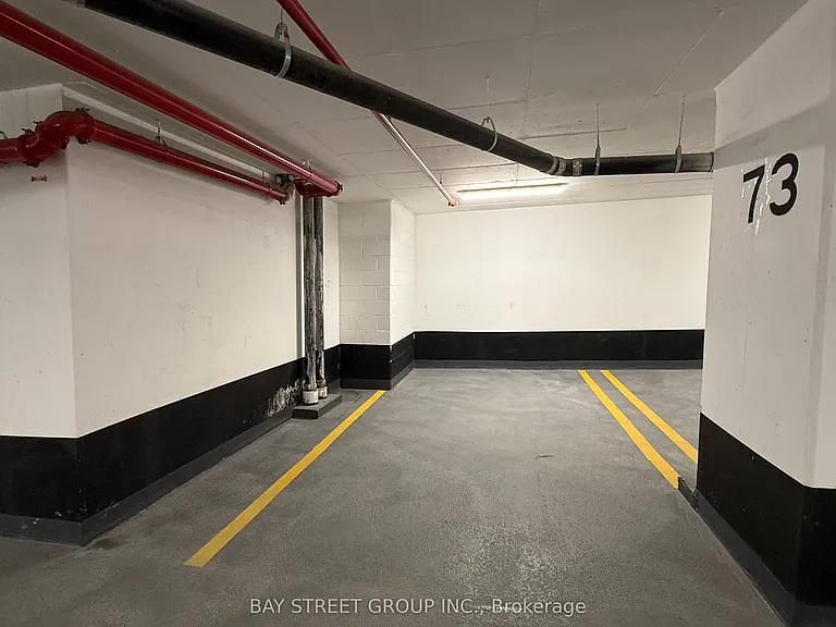 5105 Hurontario St #1703 — Photo 18