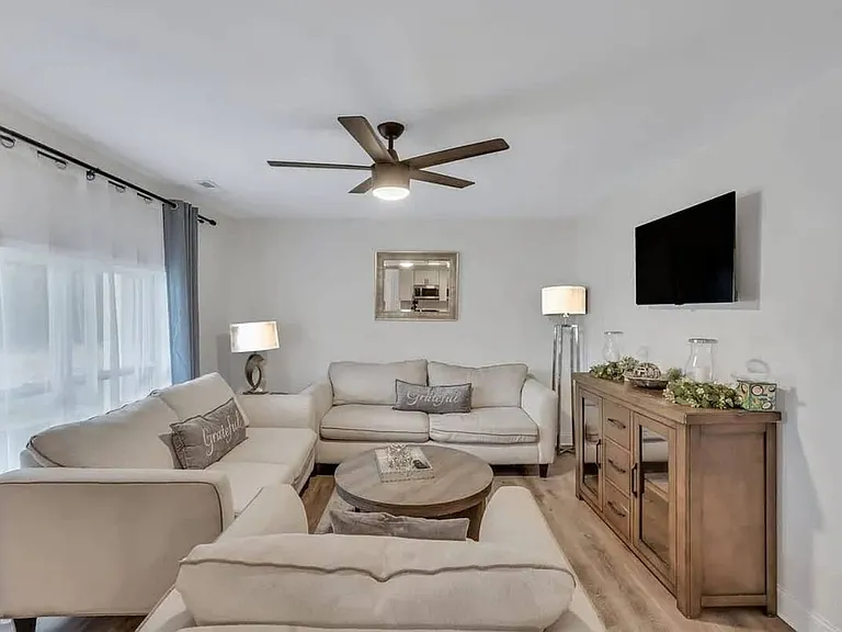 302 Manden Rd — Photo 10
