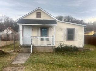 2106 Russell Ave SW, Roanoke, VA