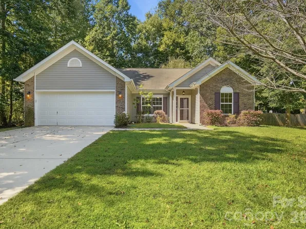 12321 Bronx Dr, Huntersville, NC 28078