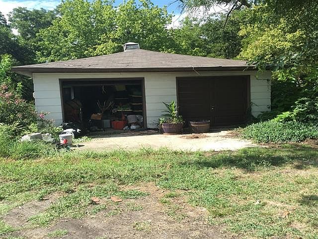 2nd image of 3340 Stonewall Rd