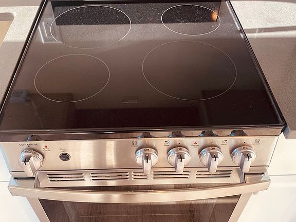 3rd image of 3723 Skyview Dr Unit A