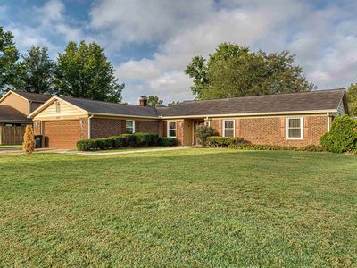 4133 Secretariat Dr, Newburgh, IN, 47630