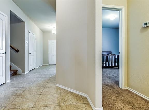 4th image of 413 Riverstone Way