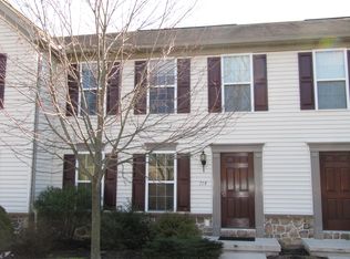 714 E Newport Rd, Lititz, PA 17543