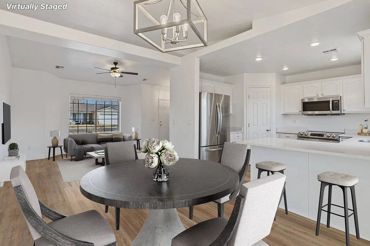 772 S 220 E Circle in Ivins, UT 84738 — Photo 3