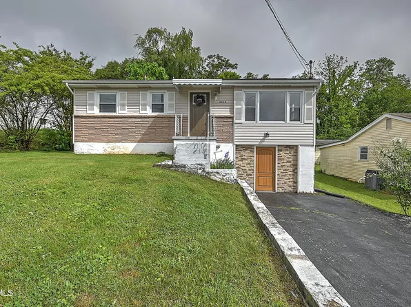 2233 Collins St, Bristol, VA 24201